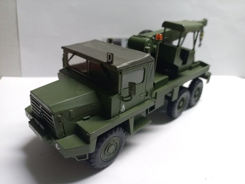 Ixo camion berliet - 1/43,,