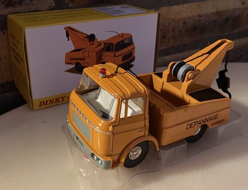 Dinky toys camion - toys,